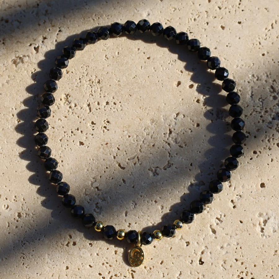 Black Spinel Gemstone 