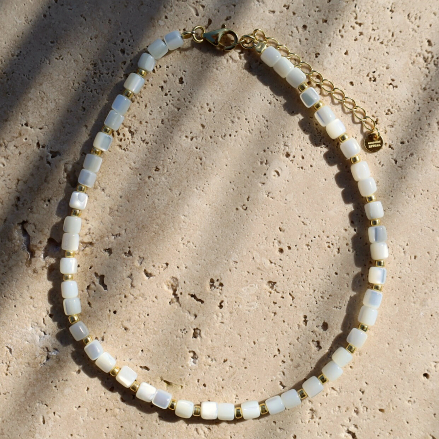 Shell Anklet white and gold 